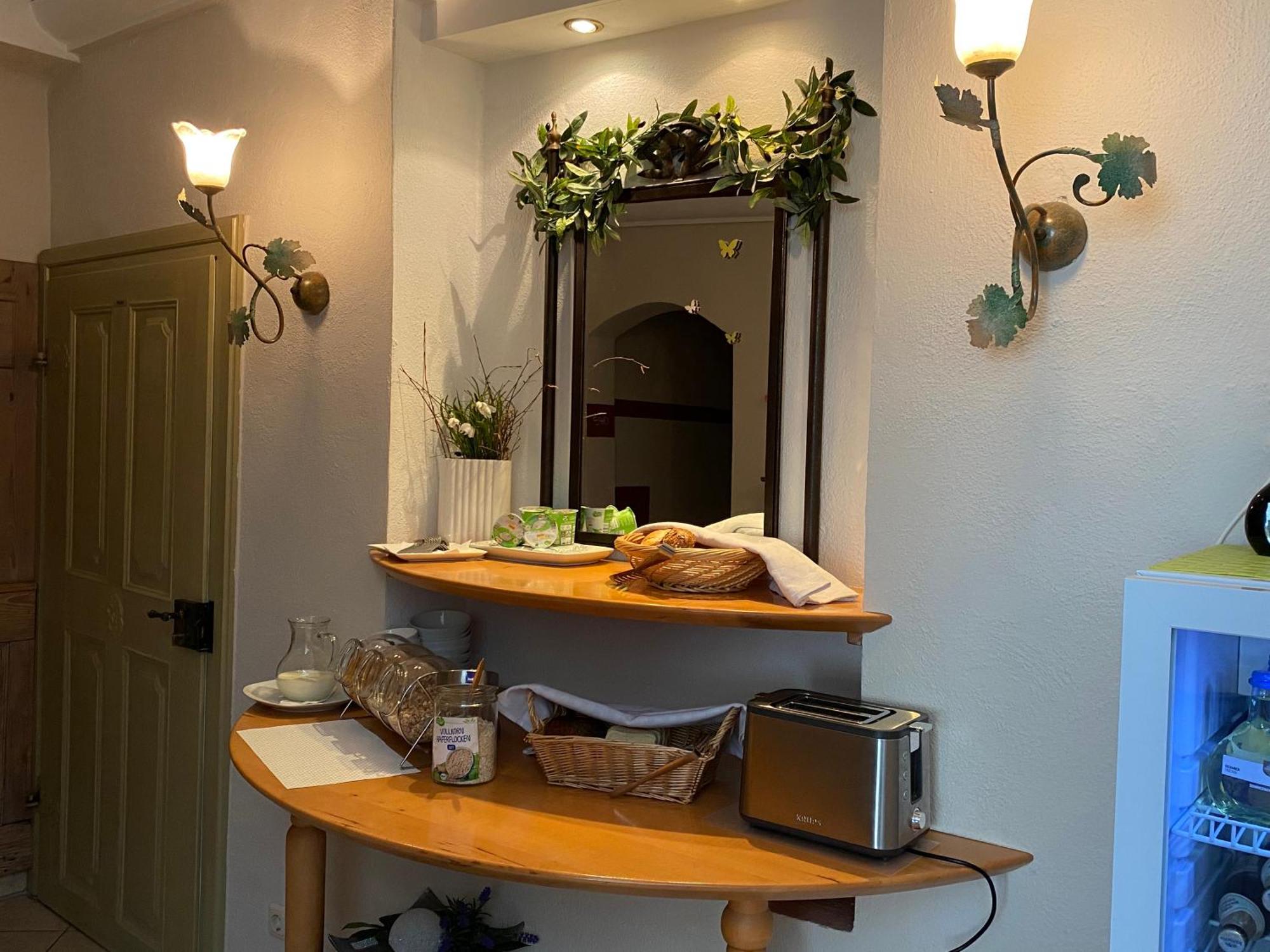 Hotel Weinstube Am Markt Gerolzhofen المظهر الخارجي الصورة