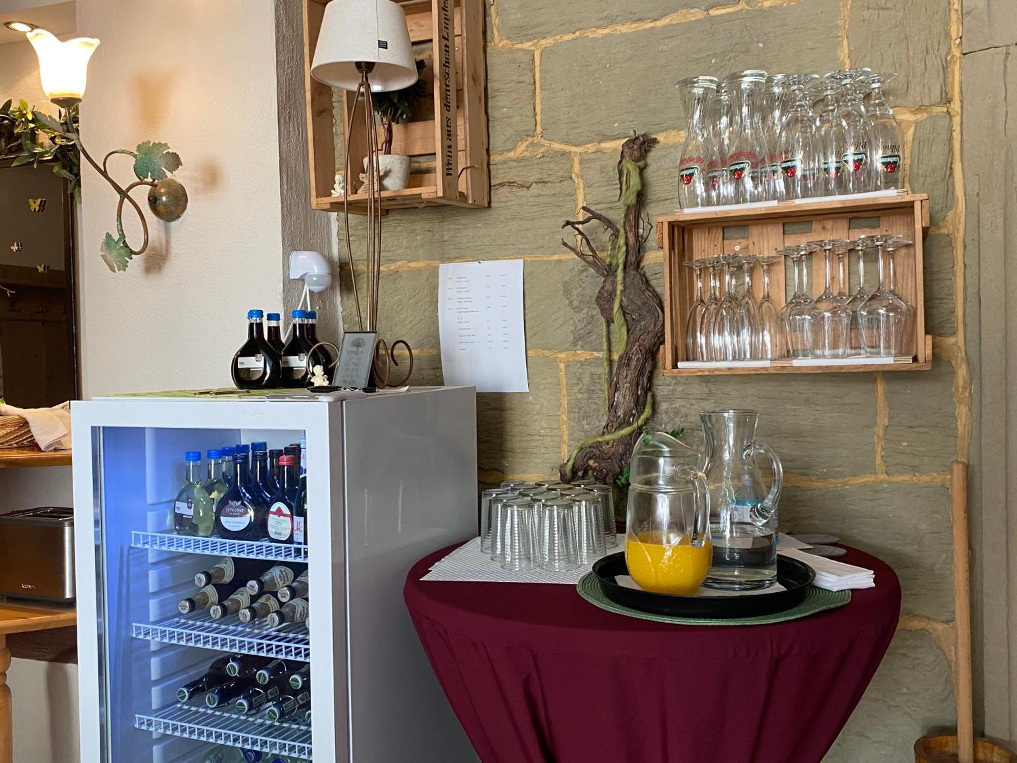 Hotel Weinstube Am Markt Gerolzhofen المظهر الخارجي الصورة