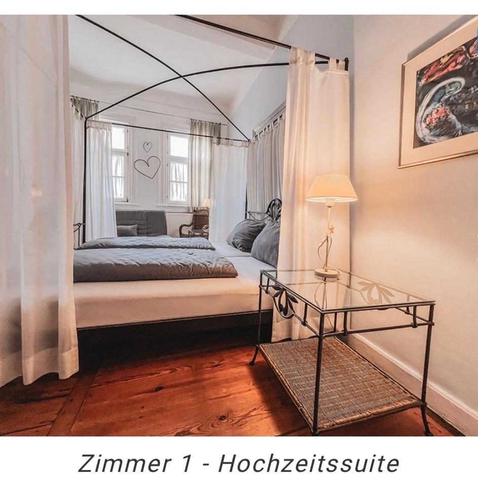 Hotel Weinstube Am Markt Gerolzhofen المظهر الخارجي الصورة