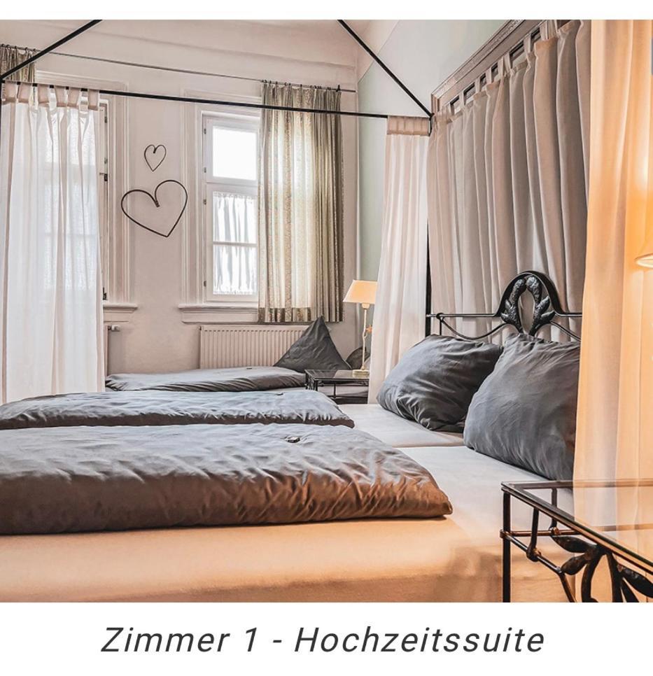 Hotel Weinstube Am Markt Gerolzhofen المظهر الخارجي الصورة